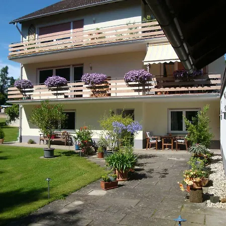Ferienwohnung Cremer Apartment Waldorf